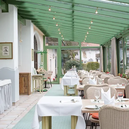 Henri Hotel 4*