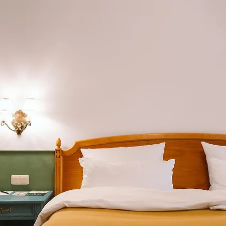 Otel Henri
