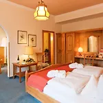 Henri Hotel Garmisch-Partenkirchen