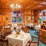 Henri Hotel Garmisch-Partenkirchen 4*