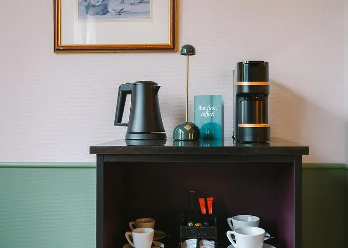 Henri Hotel